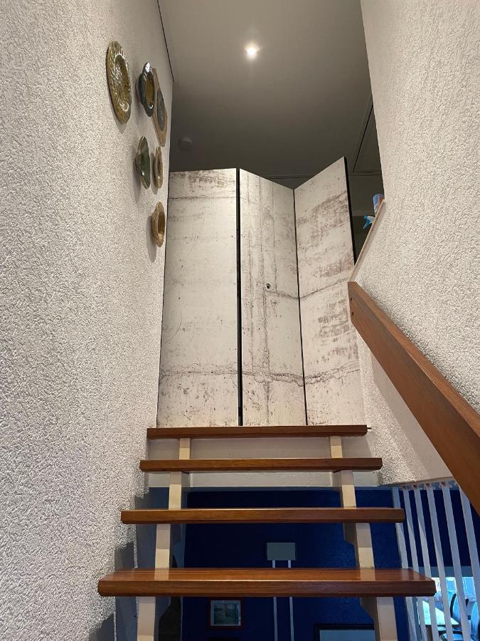 Moderne 70 Qm Wohnung Mit Grosser Dachterrasse Kinheim Exterior foto